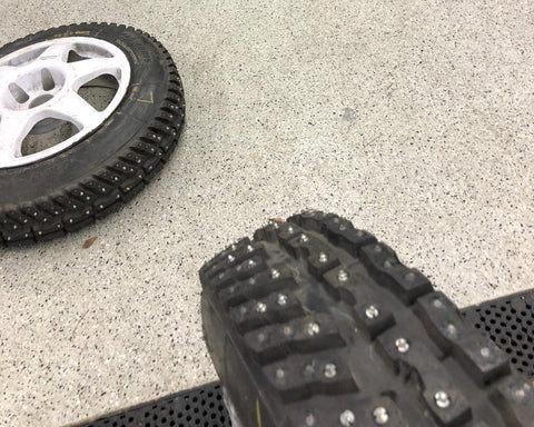 BES1600 Best Grip Spikes Raupenquad/Raupen Tatou 4S, flache Stollen, Enduro, Motorschlitten